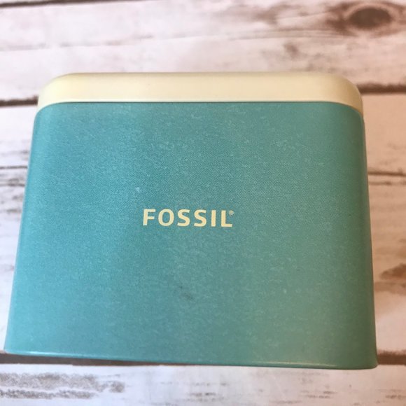 Fosssil Balloon Watch Tin - Picture 6 of 7